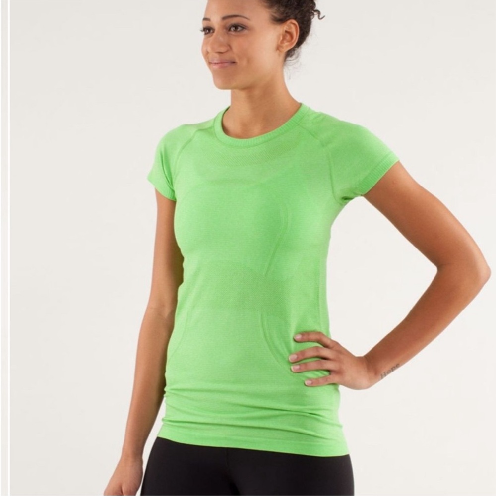 Lululemon Swiftly Tech Short Sleeve